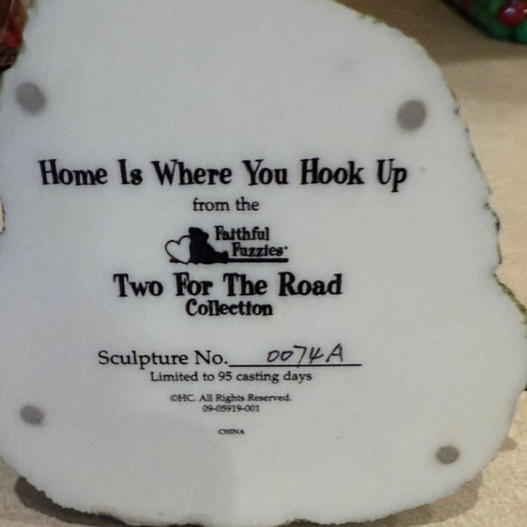 Cherished Teddies Green Car with Silver Camper Playset - Picture 6 of 8